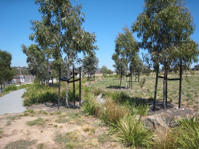 7 Bateman Street, Attwood VIC 3049