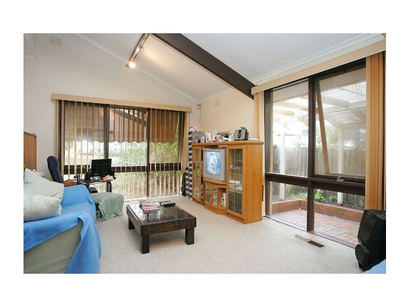 3 Cromer Court, Gladstone Park VIC 3043
