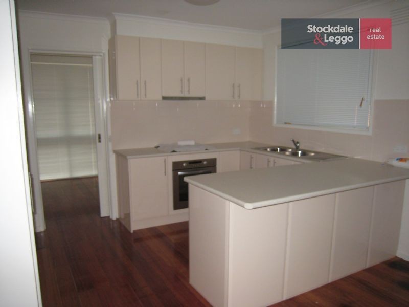 2 Roper Court, Gladstone Park VIC 3043