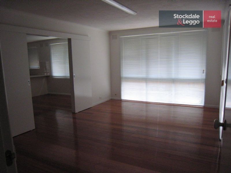 2 Roper Court, Gladstone Park VIC 3043