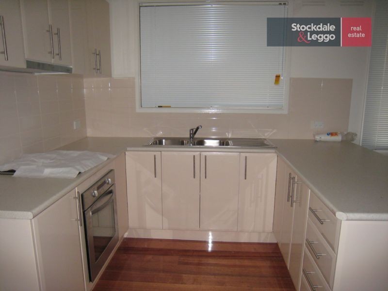 2 Roper Court, Gladstone Park VIC 3043