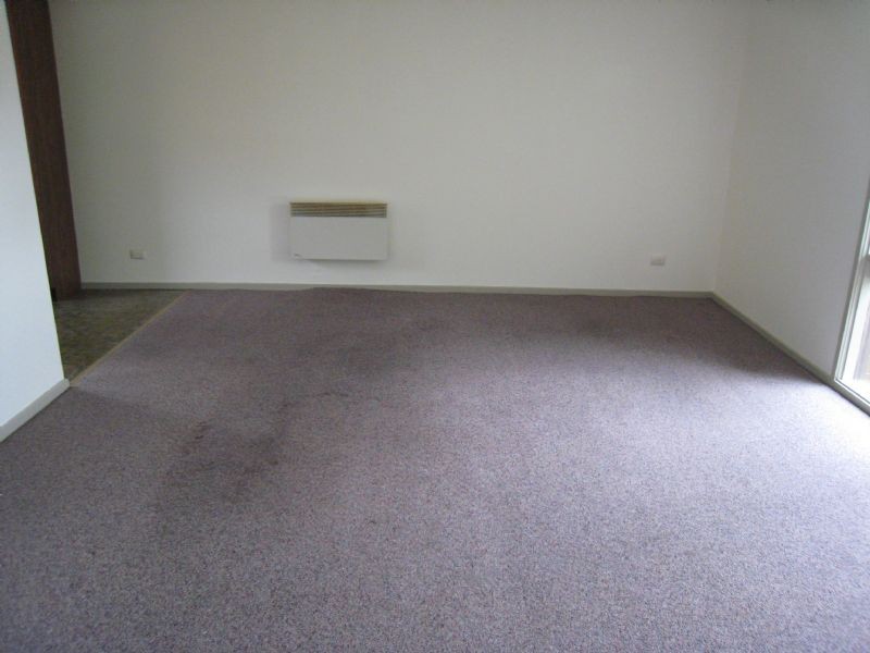 2/2A Sycamore Avenue, Tullamarine VIC 3043