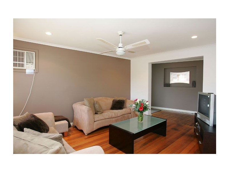 9 Finningley Drive, Tullamarine VIC 3043