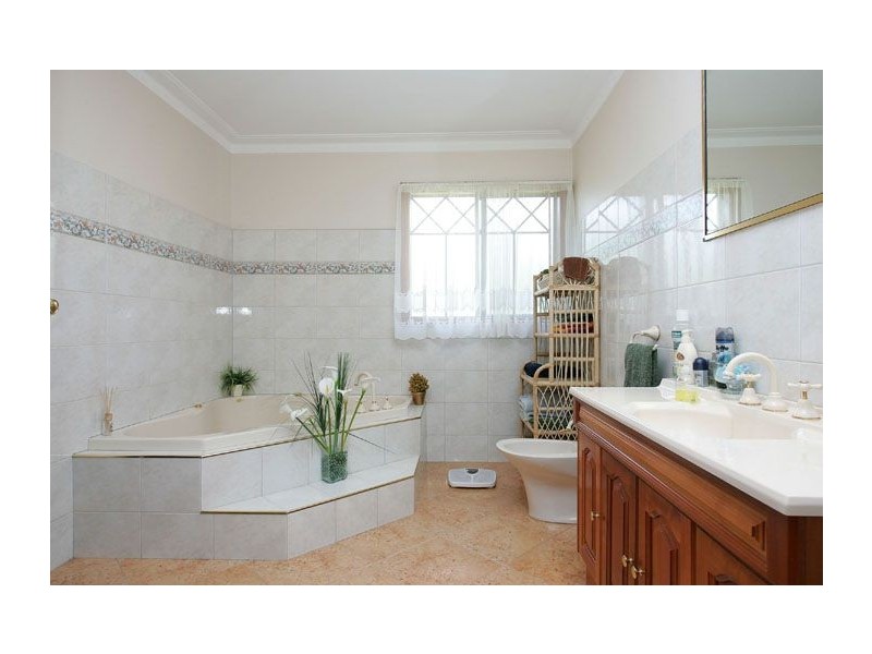 12 Palazzo Court, Greenvale VIC 3059