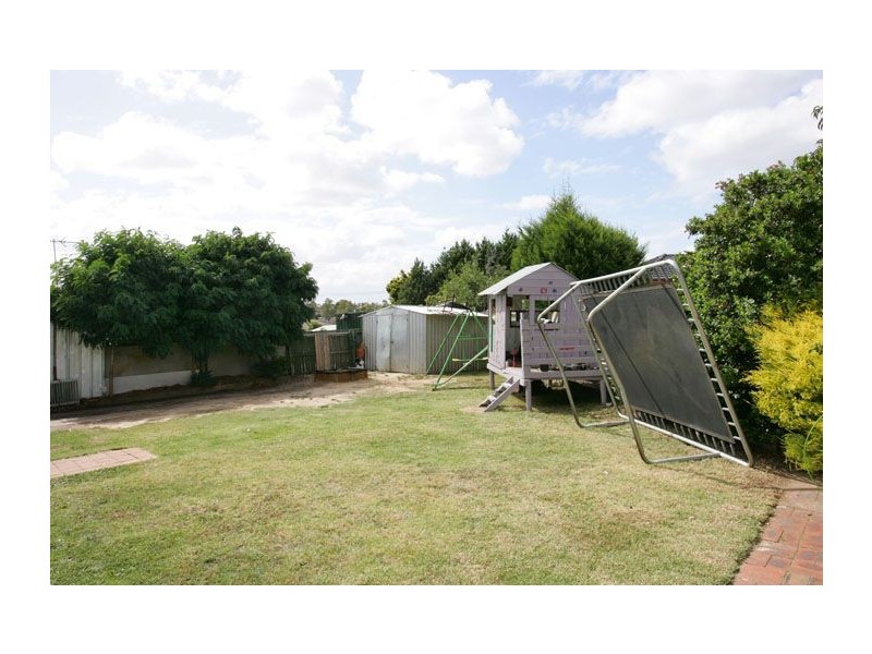 11 Dooen Court, Westmeadows VIC 3049