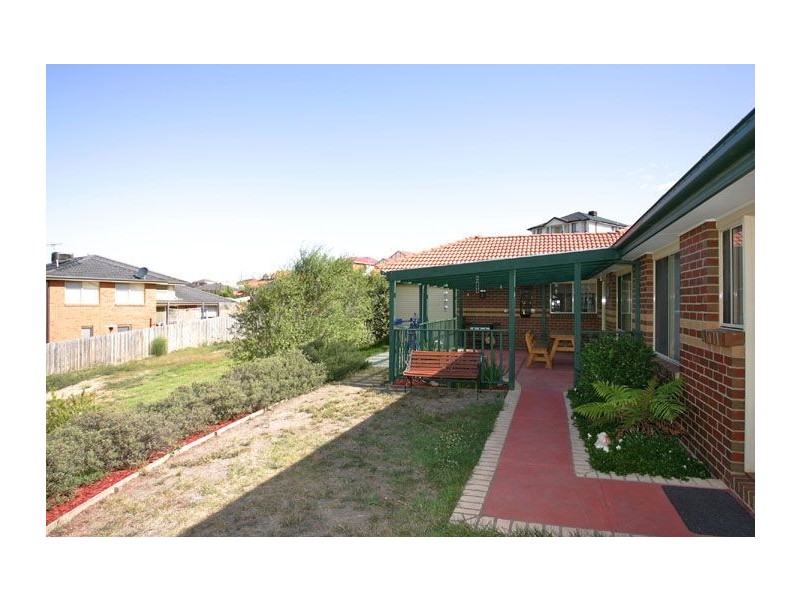 14 Maclaren Court, Greenvale VIC 3059