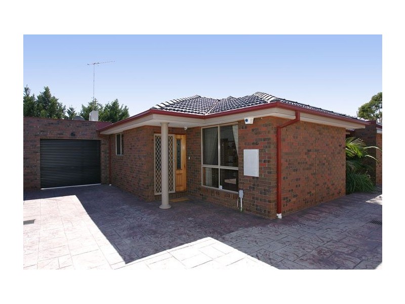 2/21 Waratah Avenue, Tullamarine VIC 3043
