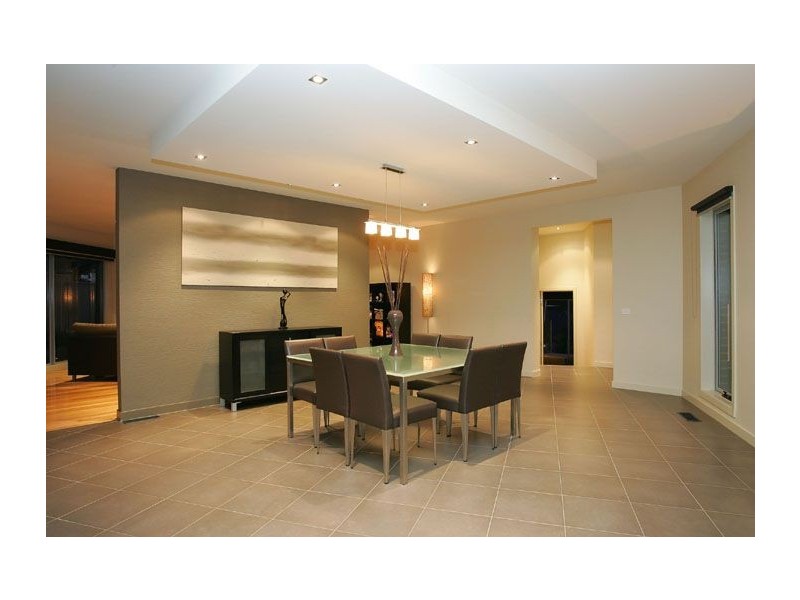 7 Bateman Street, Greenvale VIC 3059