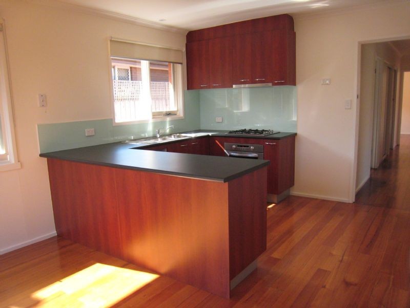 24 Micheline Avenue, Tullamarine VIC 3043