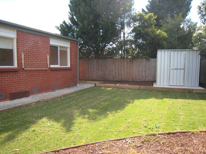 24 Micheline Avenue, Tullamarine VIC 3043