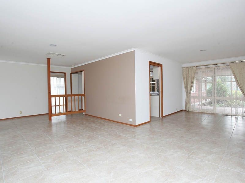 25 Hevershem Grove, Greenvale VIC 3059