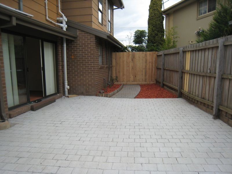 2/46 Toora Drive, Westmeadows VIC 3049