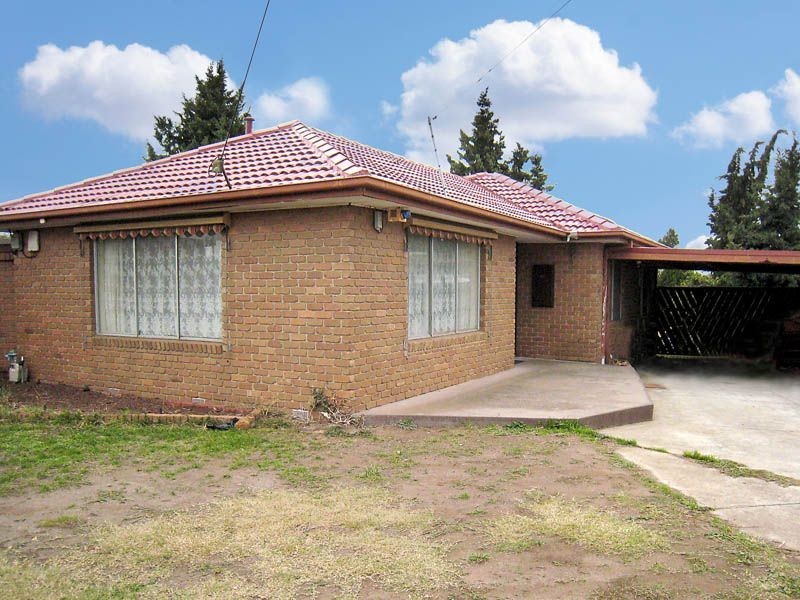 23 Gaynor Crescent, Gladstone Park VIC 3043