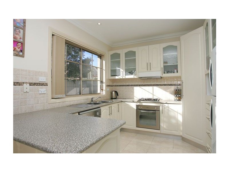 2/46 Waratah Avenue, Tullamarine VIC 3043