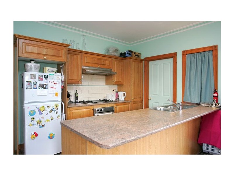 2/10 Forman Street, Westmeadows VIC 3049