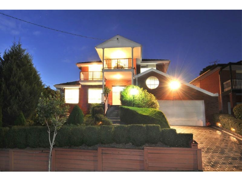 13 Westfield Boulevard, Westmeadows VIC 3049