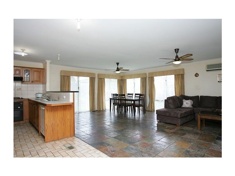 6 Lima Court, Westmeadows VIC 3049