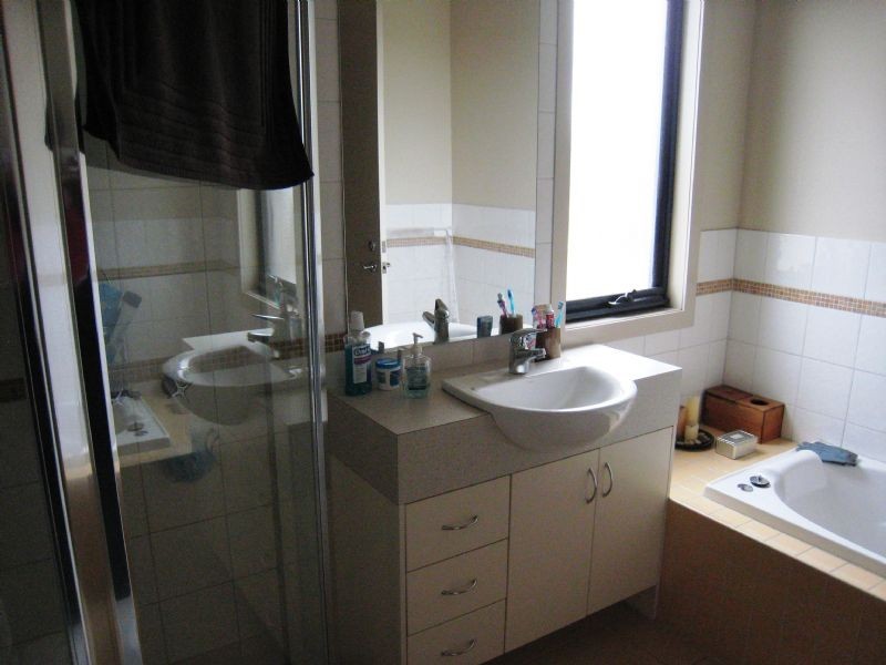 1/5-9 Classic Place, Craigieburn VIC 3064