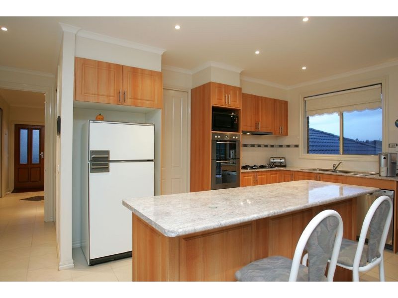 58 Helmsdale Crescent, Greenvale VIC 3059