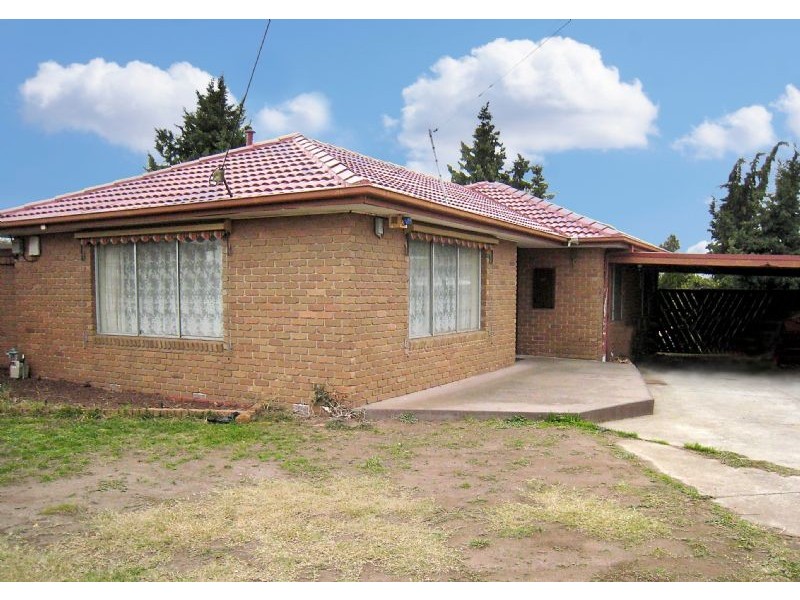 23 Gaynor Crescent, Gladstone Park VIC 3043