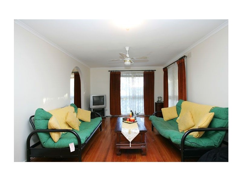 49 Lackenheath Drive, Tullamarine VIC 3043