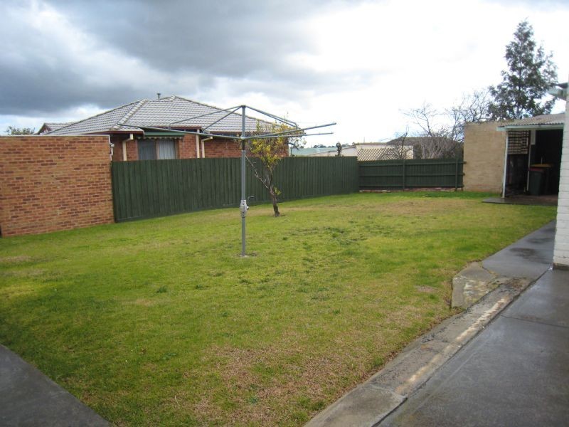 33 Ryder Street, Niddrie VIC 3042