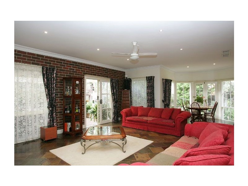 3 Lamond Court, Greenvale VIC 3059