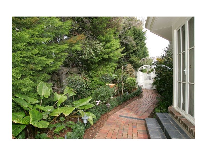 3 Lamond Court, Greenvale VIC 3059