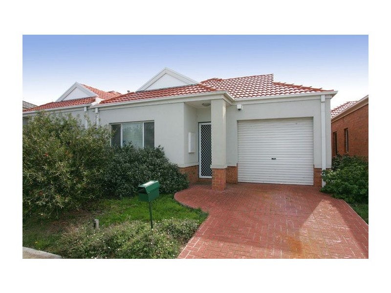 21 Seggan Circle, Gowanbrae VIC 3043