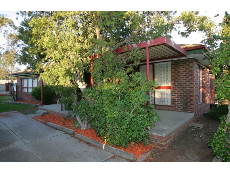 49 Lackenheath Drive, Tullamarine VIC 3043