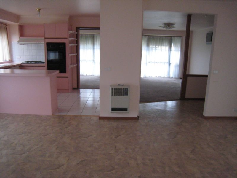 5 Abbey Alley, Greenvale VIC 3059