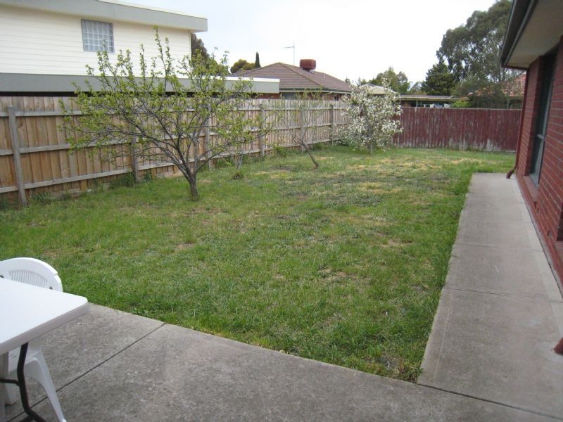 5 Abbey Alley, Greenvale VIC 3059