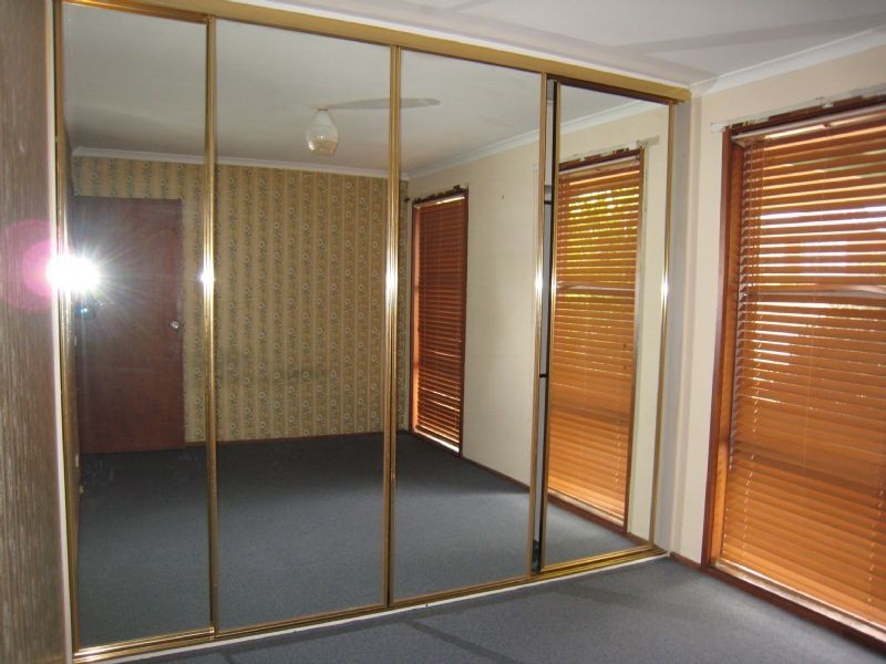 47 Snaefell Crescent, Gladstone Park VIC 3043