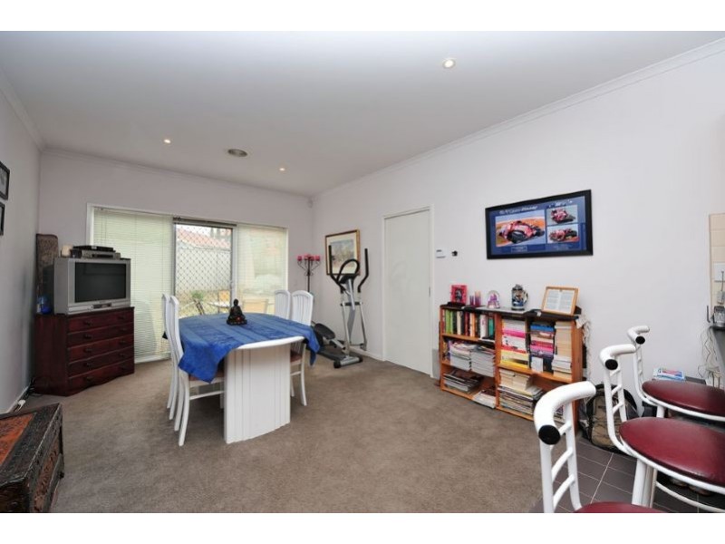 30 Balerno Circ, Gowanbrae VIC 3043