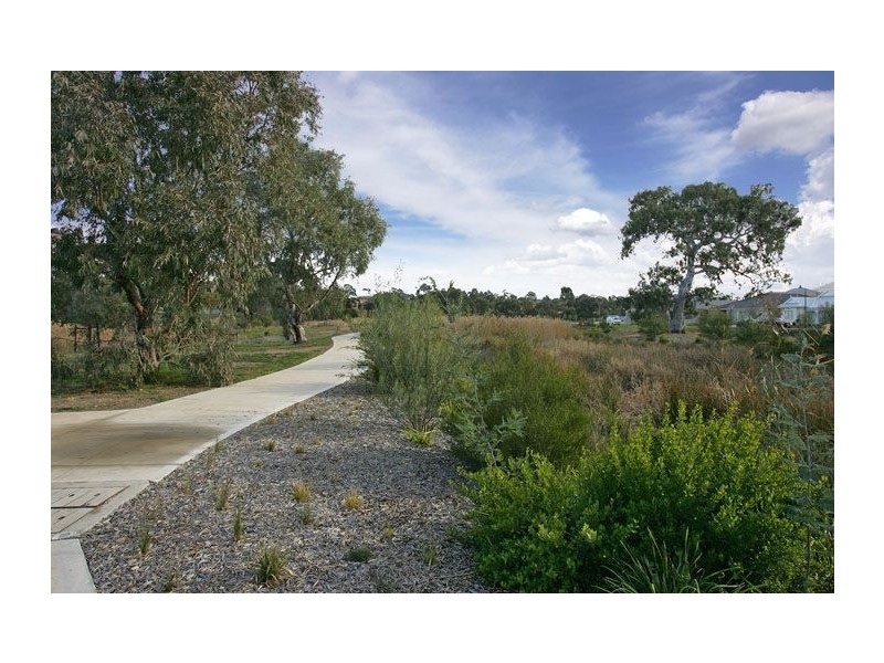 2 Kings College Court, Essendon VIC 3040