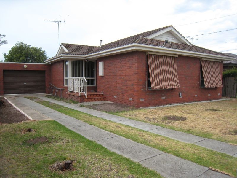 10 Garryowen Terrace, Tullamarine VIC 3043