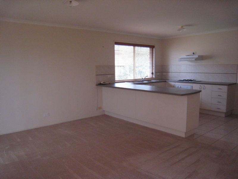 3 Sunrise Drive, Hillside VIC 3037