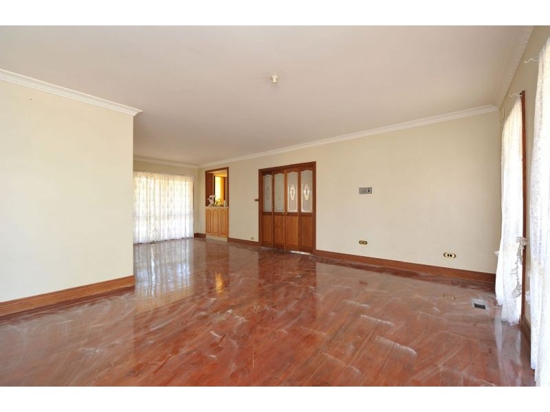 25 Glencairn Drive, Greenvale VIC 3059