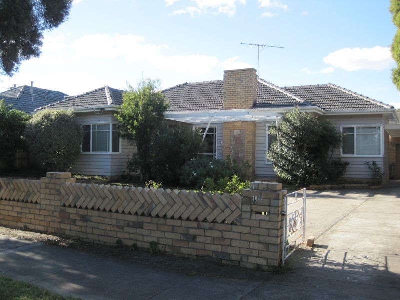 14 Waratah Avenue, Tullamarine VIC 3043