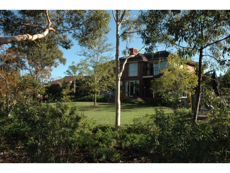 11 Jedburgh Place, Greenvale VIC 3059