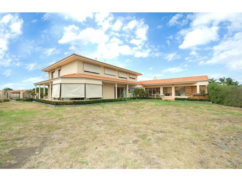 2 Queensferry Place, Greenvale VIC 3059