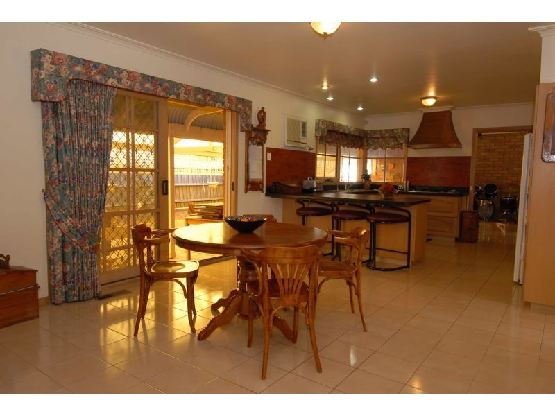 29 Ambleside Road, Greenvale VIC 3059