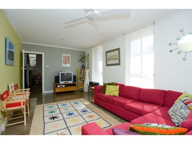 25 Coonamar Street, Tullamarine VIC 3043