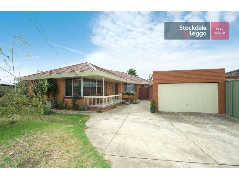 5 Barton Court, Gladstone Park VIC 3043