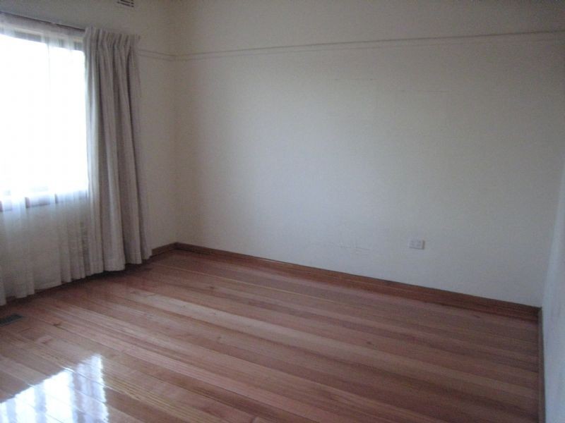 37 Caroline Street, Aberfeldie VIC 3040