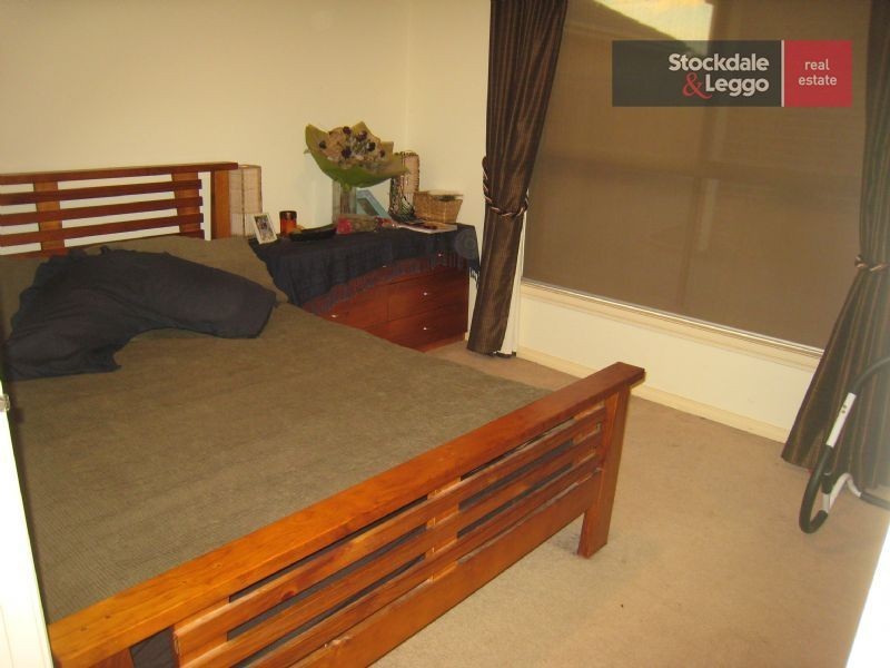 2/51 McIntosh, Airport West VIC 3042
