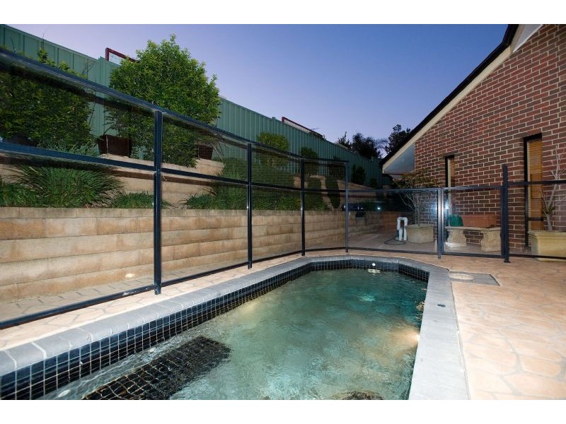 39 Alanbrae Terrace, Attwood VIC 3049