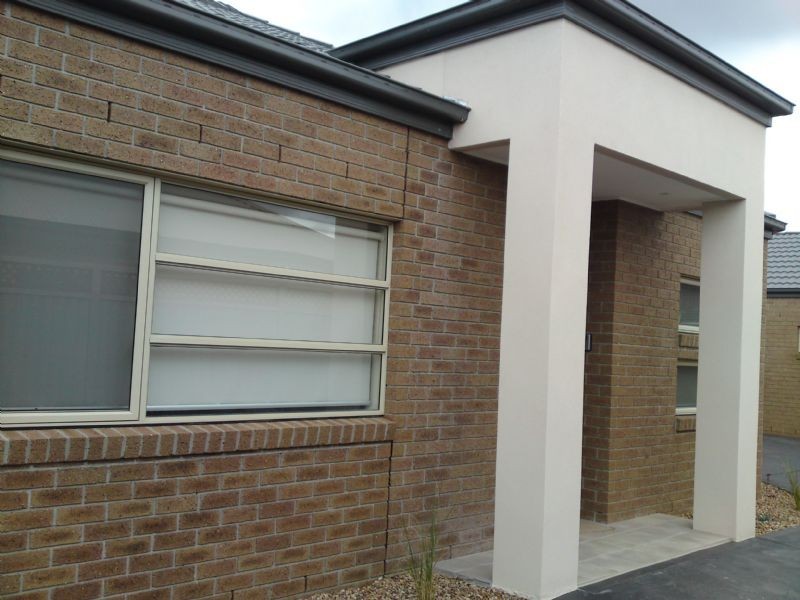 2/22 Banksia Grove, Tullamarine VIC 3043