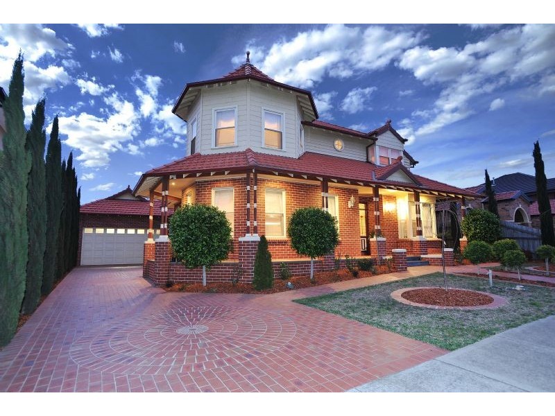 36 Castlehill Avenue, Greenvale VIC 3059