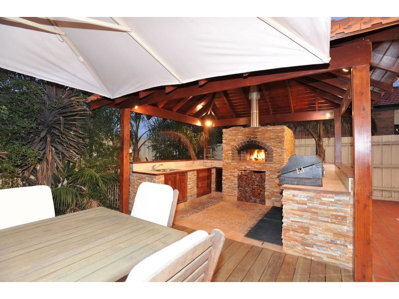 36 Castlehill Avenue, Greenvale VIC 3059